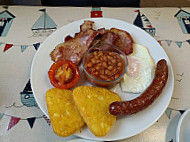 Hartley's Beach Shop And Cafe food