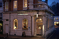 Zizzi - Tunbridge Wells outside