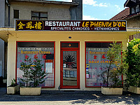 Le Phenix d'Or outside