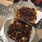 Smoke's Poutinerie food