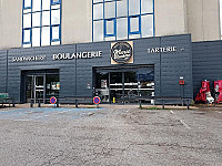 Boulangerie Marie Blachere outside