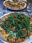 Pizzeria La Mamma food