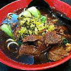 Mei Nung Beef Noodle House food