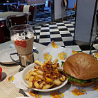 Johnny Rockets food