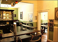 Teddy`s Croque Café inside