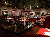 Gulnar Tandoori inside