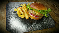 Les Folies Burgers Les Gardes Montignac food