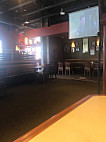 Boston Pizza Mont-laurier inside