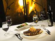 Rustica Steakhouse at Silvertip Golf Resort food