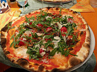 Pizzeria La Favola food