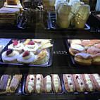 Minlaton Bakery food