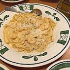 Olive Garden food