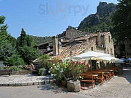 La Taverne de L'Escuelle outside