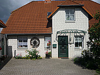 Werner Hartung outside