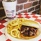 Hog Wild Pit -b-q food