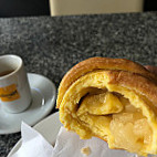 Pastelaria Zarzuela food