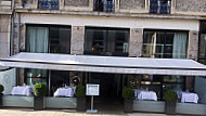 Brasserie Chavant outside