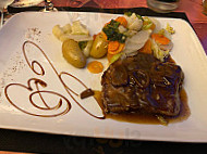 Auberge Du Chapeau Rouge food