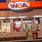 Restaurant A & W food