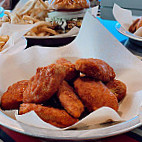 Hooters food