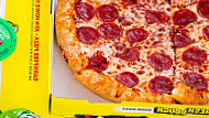 Hungry Howie's Pizza food