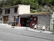 Pizzeria Jean Louis outside