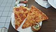 Pavone's Pizza food