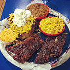 Bandana's -b-q St Ann, Mo food