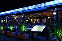 Le Grand Bleu outside