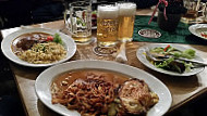 Mahrs Brau food