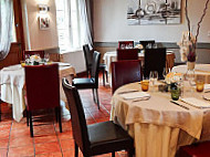 Auberge Du Cheval Rouge food