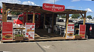 Streetburger outside