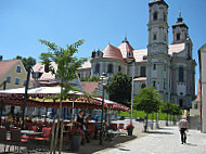 Brauerei Hotel Hirsch inside