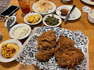 Cracker Barrel Old Country Store food