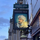 Saracens Head inside