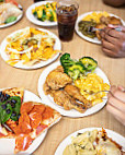 Golden Corral Buffet Grill food