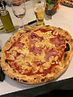 Pizzeria St-Laurent food