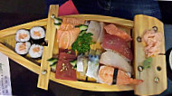 Oishi Sushi food