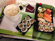 Sushi Fou food