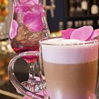 Różana Batorego 19 Nourriture