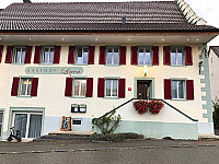 Gasthof Lowen outside