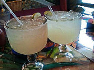 Dos Margaritas food