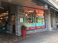 Regina's Ice Cream Pavillion outside