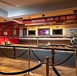 Toby Carvery inside