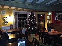 The Kings Arms inside