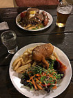 Sundowner Saloon food