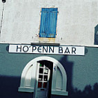 Ho' Penn outside