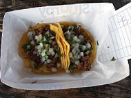 Hwy 6 Tacos food