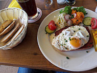 Am Kirchplatz Cafe food