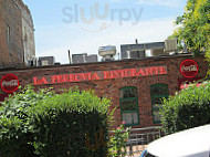 La Ferrovia outside